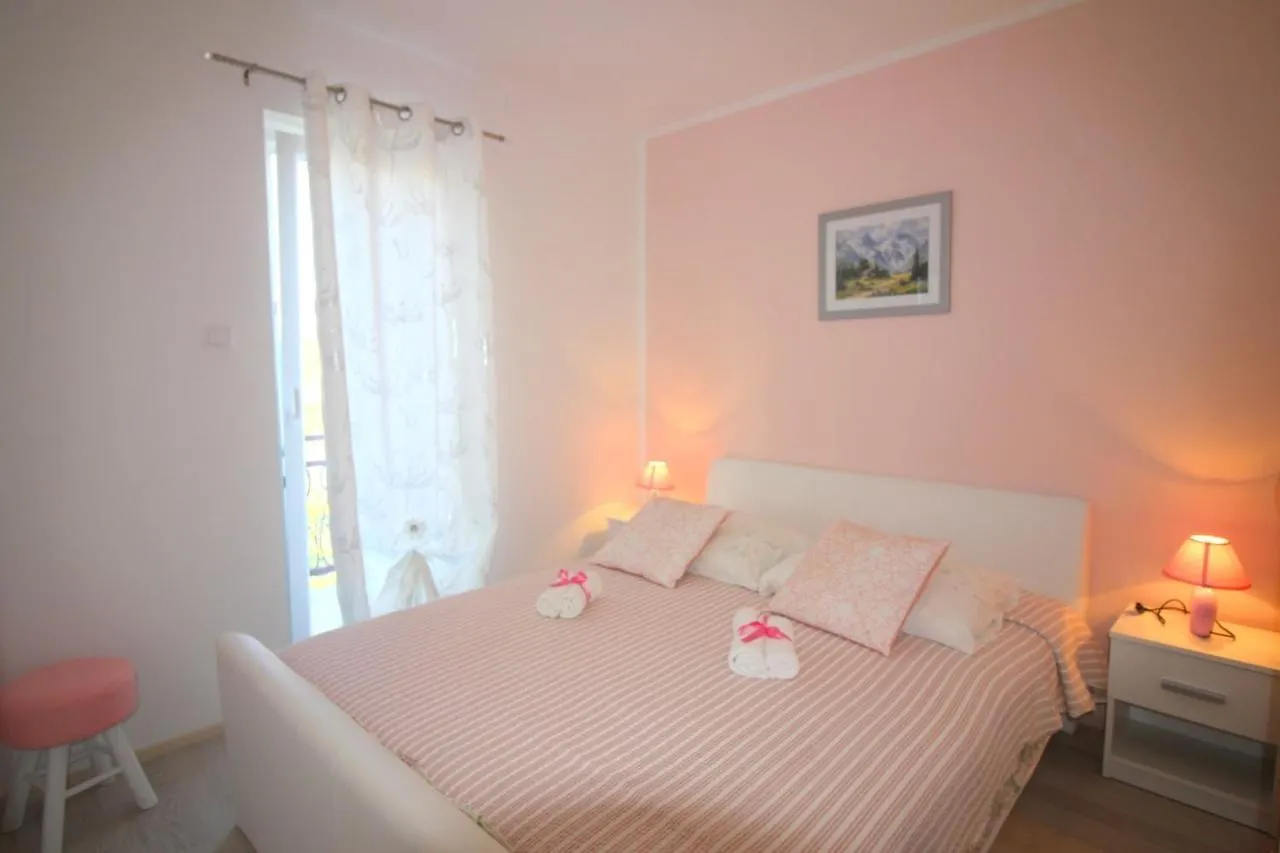 Holiday Home In Porec/Istrien 9918