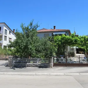 Guest house Vintage &, Porec